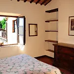 Castello Di Selvole (adults Only) Вальяли